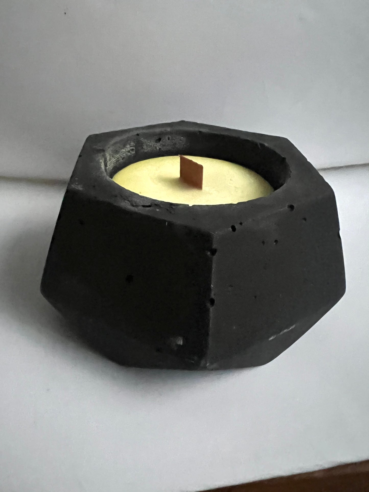 Candela Erminia