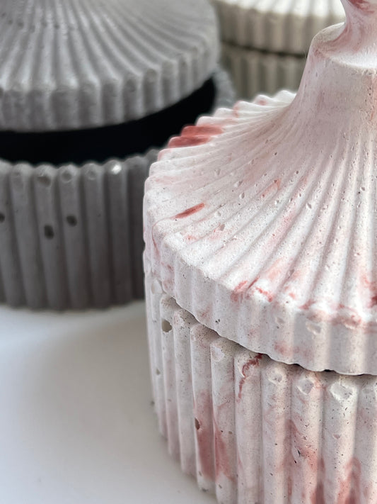 Portagioie Nina in cemento