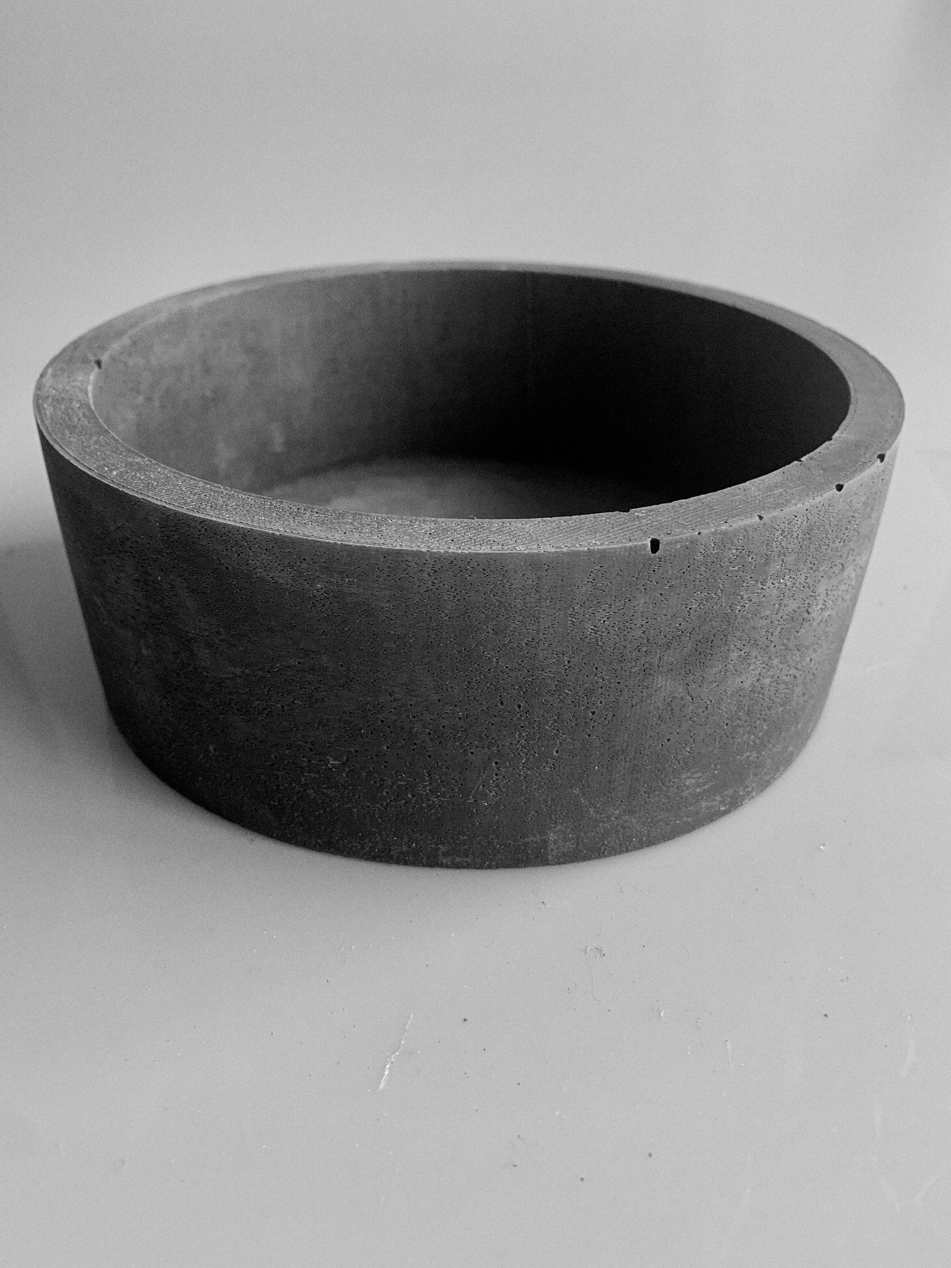 bowl in cemento grigio scuro