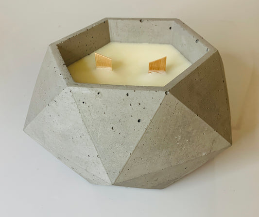 candela in cemento e cera di soia profumata con oli essenziali naturali colore grigio