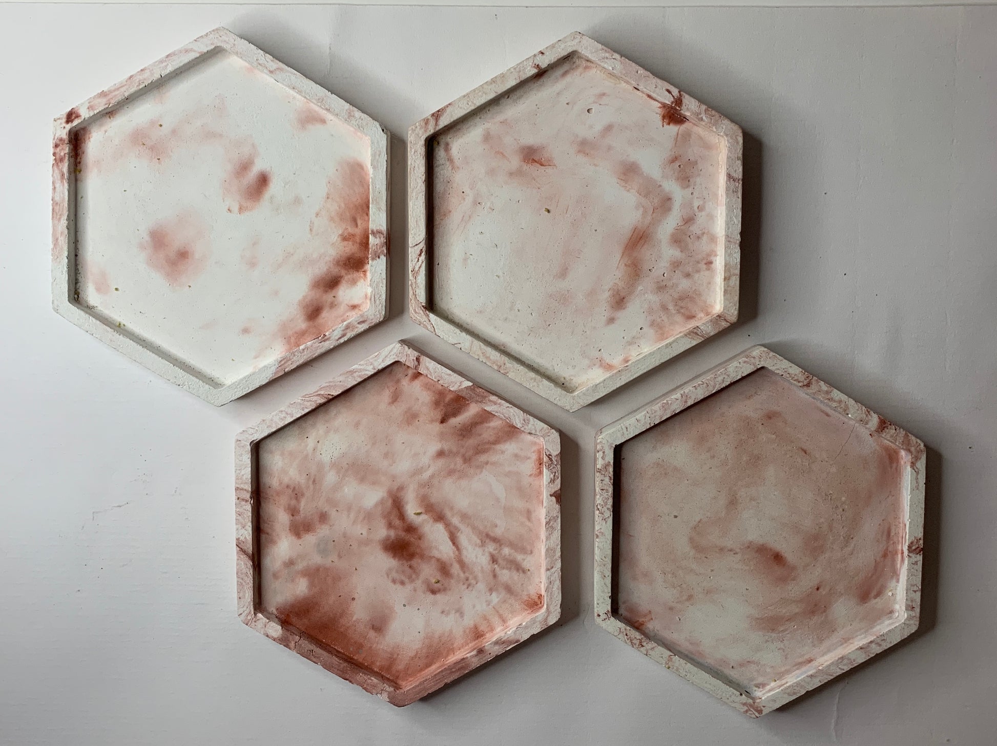 sottobicchieri in cemento marmorizzato rosa