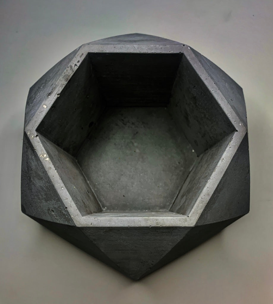 Vaso in cemento serie Giunone grigio scuro